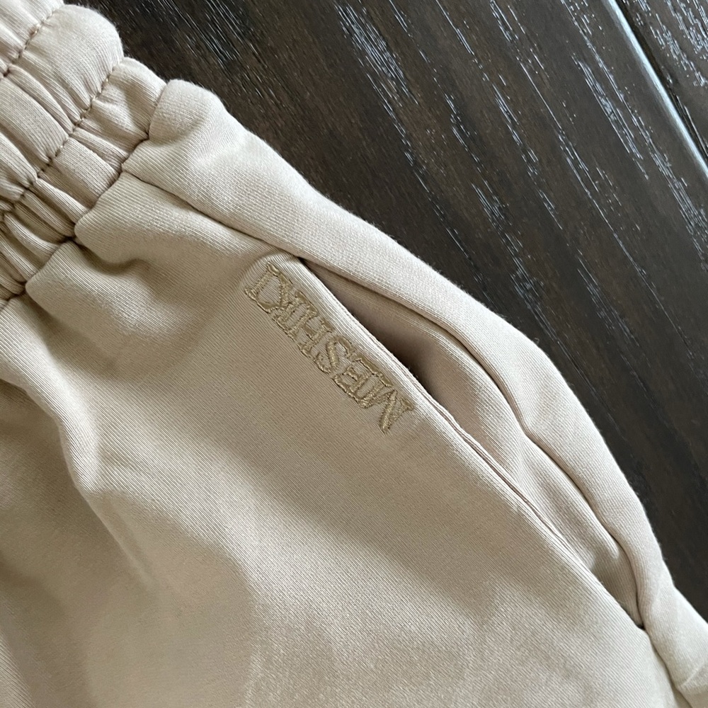 Joggers - Picture 3 of 7